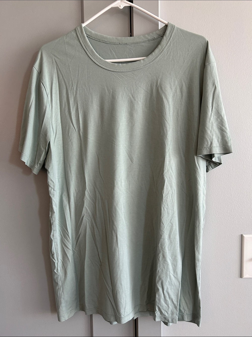 lululemon athletica Men's Short-Sleeve Crew Tee in Light Sage